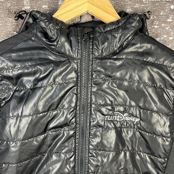 Disney Parks Run Jacket Womens Med Every Mile is Magic Mickey Mouse Microfiber - Picture 3 of 12